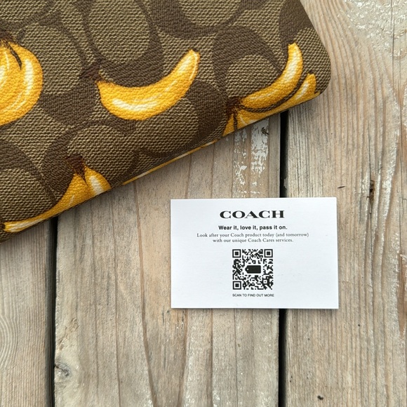 Coach Signature Logo Banana Wristlet NWT - Picture 5 of 6